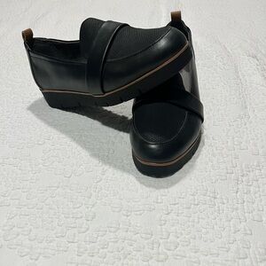 Dr Scholl’s black slip on loafers